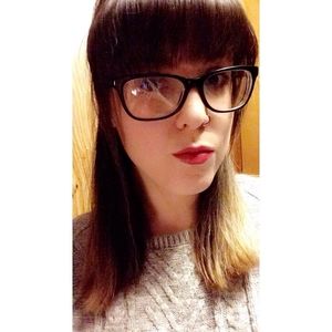 Meet your Posher, Katelyn